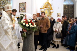 В свой день рожденья Преосвященный Савва совершил Божественную литургию в Свято-Николаевском кафедральном соборе