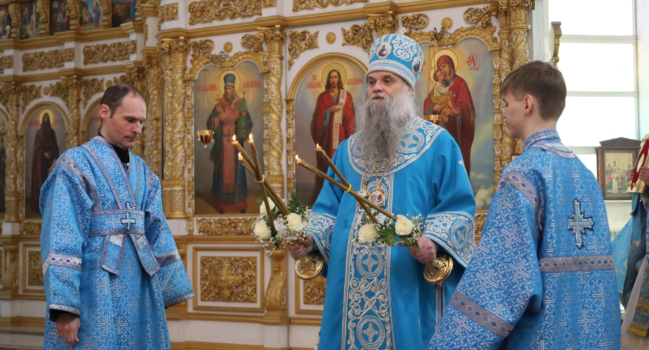 Преосвященнейший епископ Валуйский и Алексеевский Савва молитвенно отметил день своего тезоименитства